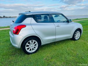 Suzuki Swift 1.3 Auto//FINANCE AVAILABLE//CALL TOD - Image 4