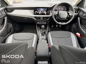 Skoda Kamiq SELECTION 1.0 TSI 115HP 5DR - Image 2