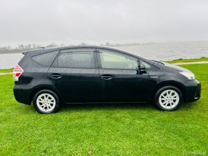 Toyota Prius HYBRID  // 7 SEATER // FINANCE AVAILA - Image 4