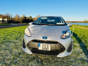 Toyota Aqua DAA-NHP10 - Image 3