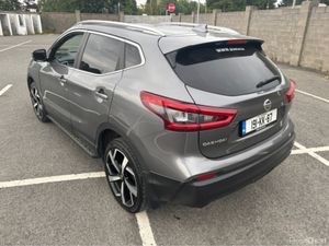 Nissan Qashqai 1.5 DSL SV MY19 4DR - Image 3