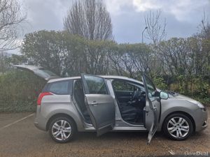 Peugeot 5008,7 SEATS ,VERY LOW KMS, NCT , DELIVERY - Image 4