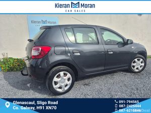 Dacia Sandero 4DR - Image 4