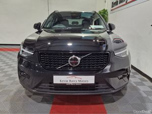 Volvo XC40 T4 PLUS DARK RECHARGE AUTOMATIC **ONE O - Image 3