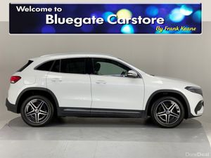 Mercedes-Benz EQA 250+ AMG LINE 250+**DIGITAL DASH - Image 3