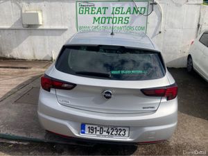 Opel Astra 1.0 petrol 5 door hatchback - Image 4