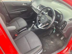 Kia Picanto 1.0i Petrol - Image 4