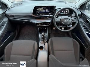 Hyundai Bayon EXECUTIVE 1.2 PETROL - Image 2