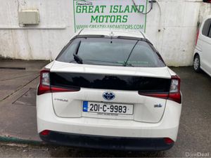 Toyota Prius 1.8i Petrol Hybrid Automatic - Image 3