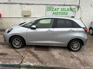 Honda Fit 1.5i Petrol Hybrid Automatic - Image 4