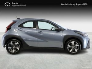 Toyota Aygo X Pulse Hybrid - Image 3