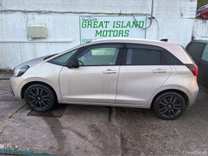 Honda Fit 1.5i Petrol Hybrid Automatic - Image 4