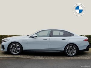 BMW 5-Series 530e M Sport - Image 3