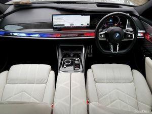 BMW 7-Series 750e M Sport Pro - Image 4