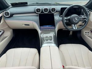 Mercedes-Benz CLE BEIGE LEATHER 300 AMG LINE PREMI - Image 2