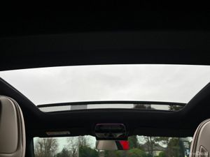 Mercedes-Benz CLE BEIGE LEATHER 300 AMG LINE PREMI - Image 3