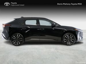 Toyota bZ4X Premier Electric - Image 3