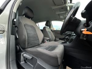 Volkswagen Golf 1.4 HI-LINE EDITION  // SPORTS SEA - Image 3