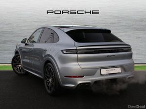 Porsche Cayenne E-Hybrid - Image 3