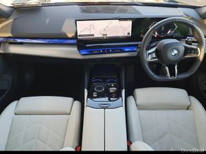 BMW 5-Series 530e M Sport - Image 4