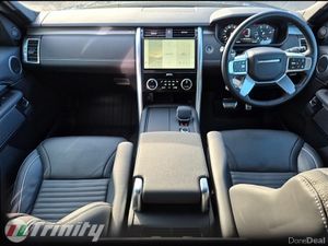Land Rover Discovery ** DYNAMIC SE ** HUGE SPEC ** - Image 2