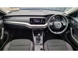Skoda Octavia COMBI SELECTION 2.0 TDI 115HP- FACEL - Image 2