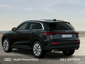 Audi Q5 E-Hybrid Quattro SE from €698 per month - Image 2