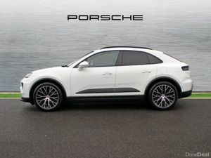 Porsche Macan 4 Electric - Image 3