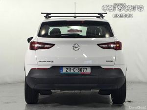 Opel Grandland X SC 1.2i 130PS 6 Speed - Image 4