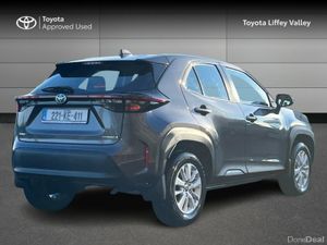 Toyota Yaris Cross CR CROSS LUNA 4DR AUTO - Image 2