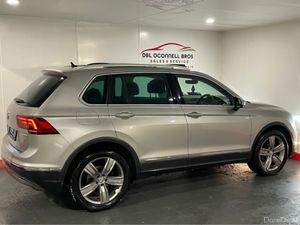 Volkswagen Tiguan 2.0 TDI SE L BLUEMOTION 150PS 5D - Image 2