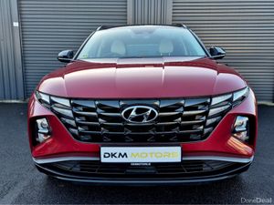 Hyundai Tucson EXECUTIVE TWO TONE - Image 2