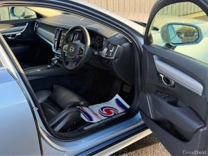 Volvo S90 2020 VOLVO MOMENTUM PLUS  2.0 D4 - Image 3