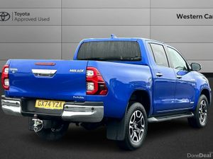 Toyota Hilux 2.4 D-4D Invincible Auto 4WD Euro 6 ( - Image 2