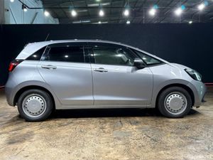 Honda Fit AUTOMATIC 1.5L EHEV - CRUISE CONTROL - A - Image 3