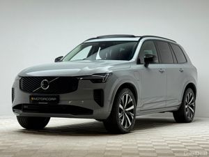 Volvo XC90 PLUS T8 PHEV AWD AUTO *7 SEATER* - Image 3