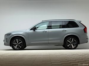 Volvo XC90 PLUS T8 PHEV AWD AUTO *7 SEATER* - Image 4