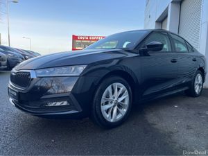 Skoda Octavia 1.0 PETROL AMBITION AUTO 110HP - Image 3