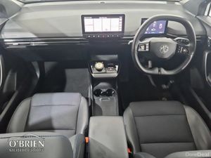 MG MG4 MG4 LR Exclusive - Image 2