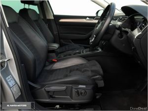 Volkswagen Passat **TINY MILEAGE**2.0 TDI 150HP Hi - Image 4