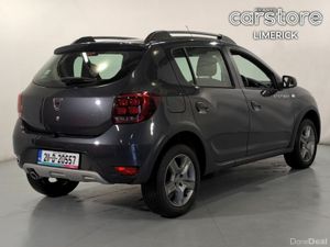 Dacia Sandero Stepway Blue dCi 95 STEPWAY Alternat - Image 3