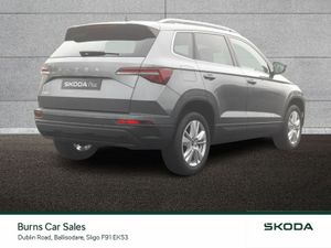 Skoda Karoq SELECTION 2.0TDI 115HP - Image 4
