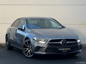 Mercedes-Benz A180d Auto Night Edition - Image 2