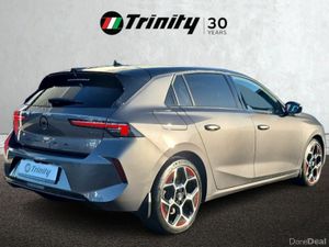 Opel Astra ** GS ** PHEV 1.6 180 BHP ** 8 SPEED AU - Image 3