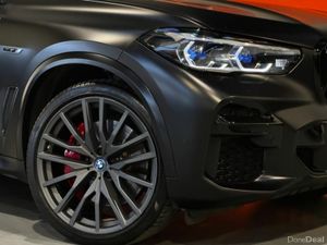 BMW X5 XDRIVE45E M SPORT BLACK VERMILION EDITION # - Image 4