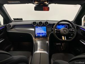 Mercedes-Benz GLC GLC 300 URBAN EDITION E 4MATIC - Image 4