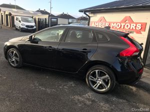 2018 VOLVO V40 D4 AUTOMATIC - Image 2