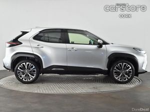 Toyota Yaris Cross 1.5 Hybrid CVT Luna Sport - Image 2