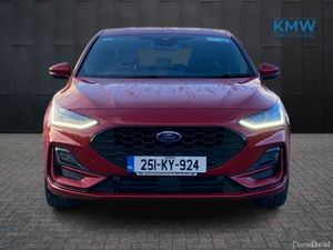 Ford Focus ST-Line X 1.0 125BHP... Full leather/ C - Image 3