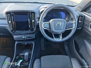 Volvo XC40 Fully Electric, 231HP, Ultimate. Panora - Image 4